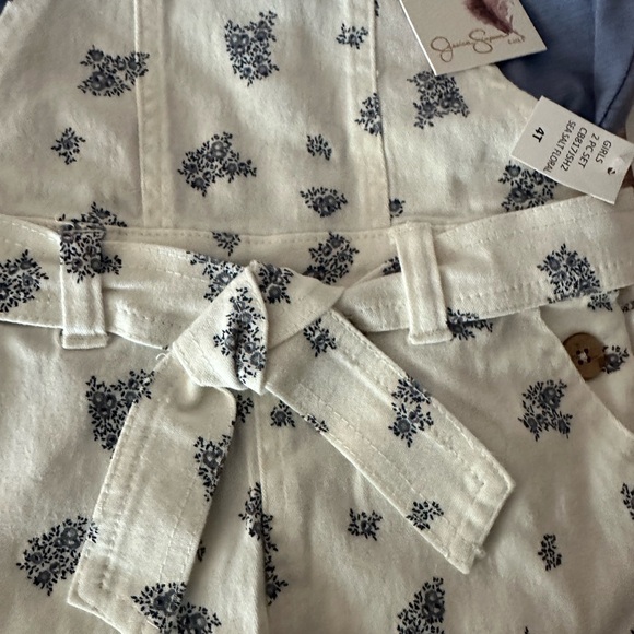 NWT Jessica Simpson Young Girl’s Overalls - Picture 4 of 6
